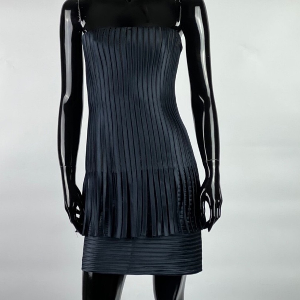 BCBGMaxAzria STRAPLESS MINI DRESS